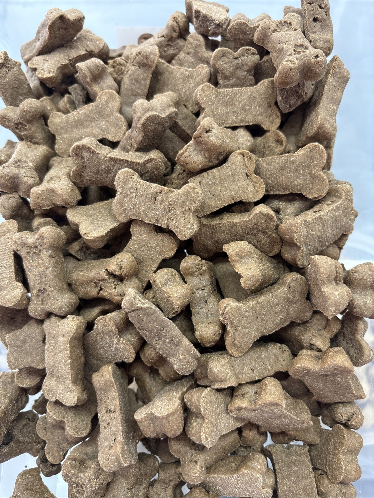 Smoked Bacon Bone Biscuits Crunchy Dog Treats natural USA Made and Sourced 4 oz