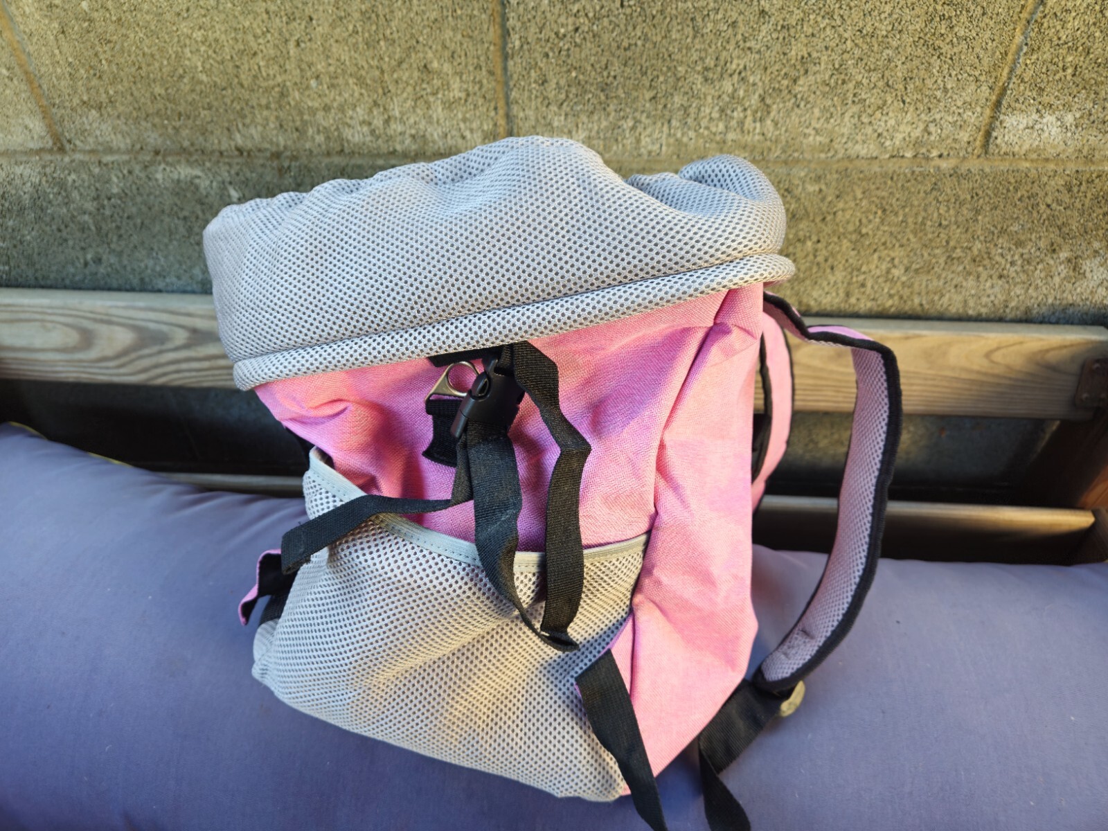 Pet Carrier Bicycle Basket. Pink..Up To 18 Lbs..New Without Tag