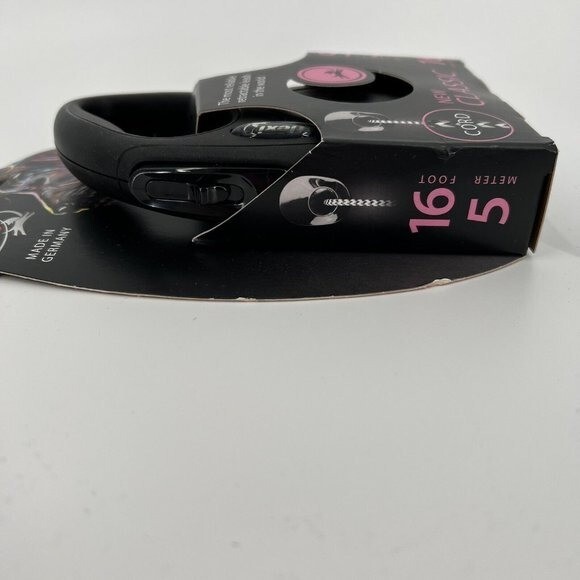 Flexi Classic Dog Leash Retractable Cord for SMALL Pet 0-26 lb BLACK 16 feet