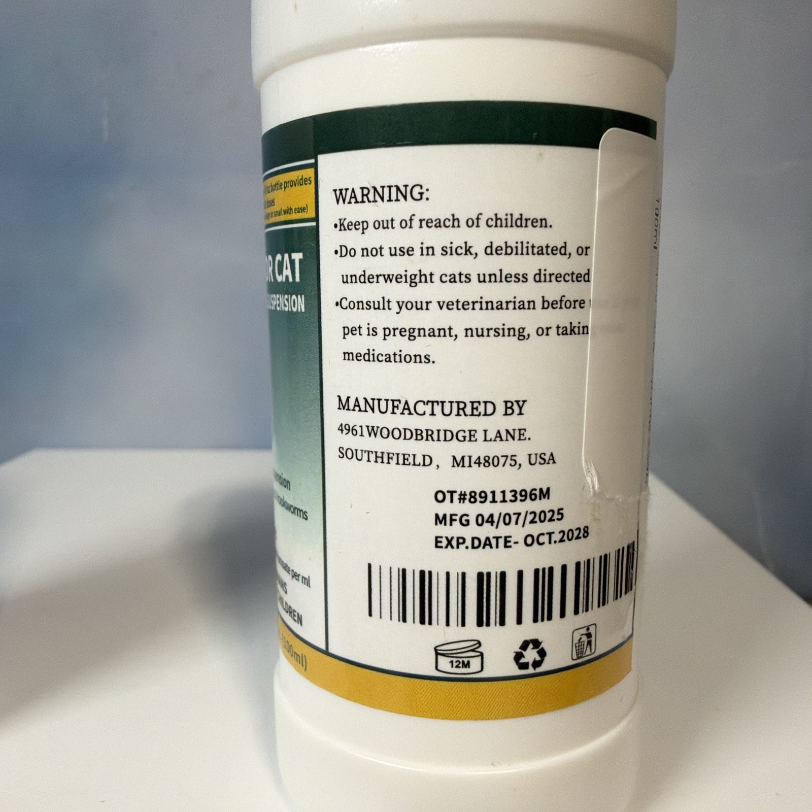 Dewormer for Cat 3.4 oz Roundworms, Hookworms – (2 Pack) Sealed – Exp Oct 2028