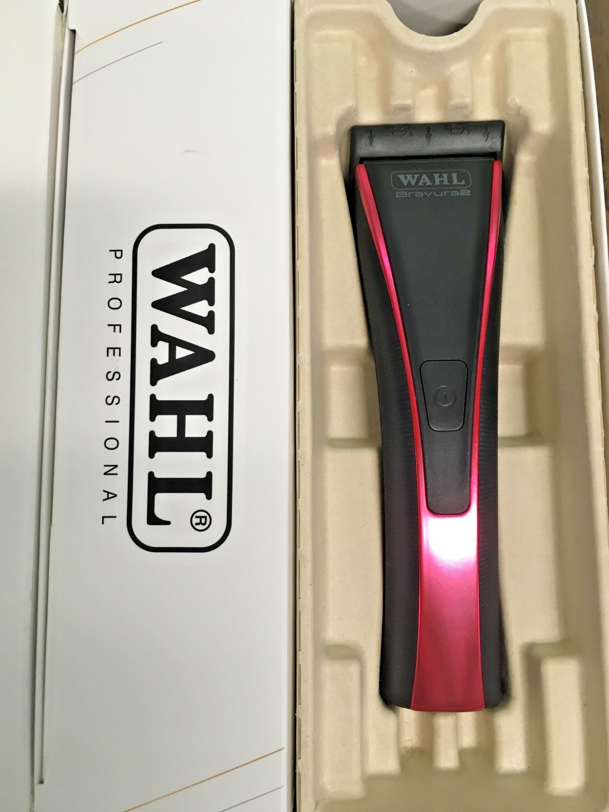 NEW Wahl Pro Animal Bravura2 Cordless Professional Pet Dog Clippers PINK