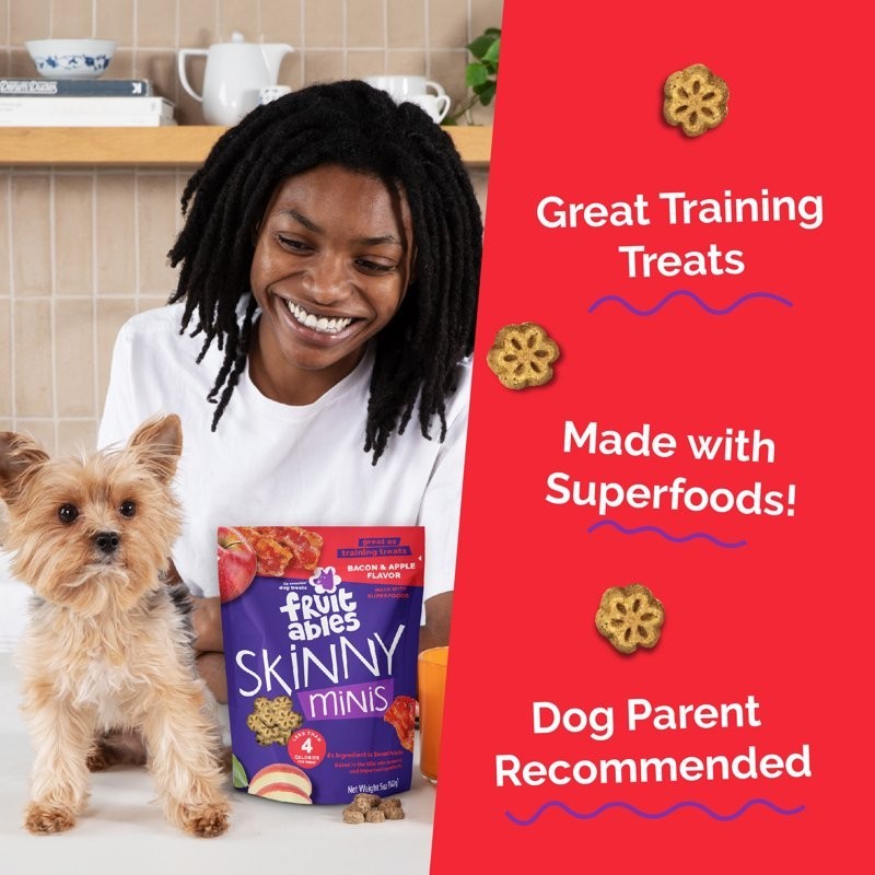 Fruitables Skinny Mini Dog Treats Apple Bacon Flavor, 5 oz..