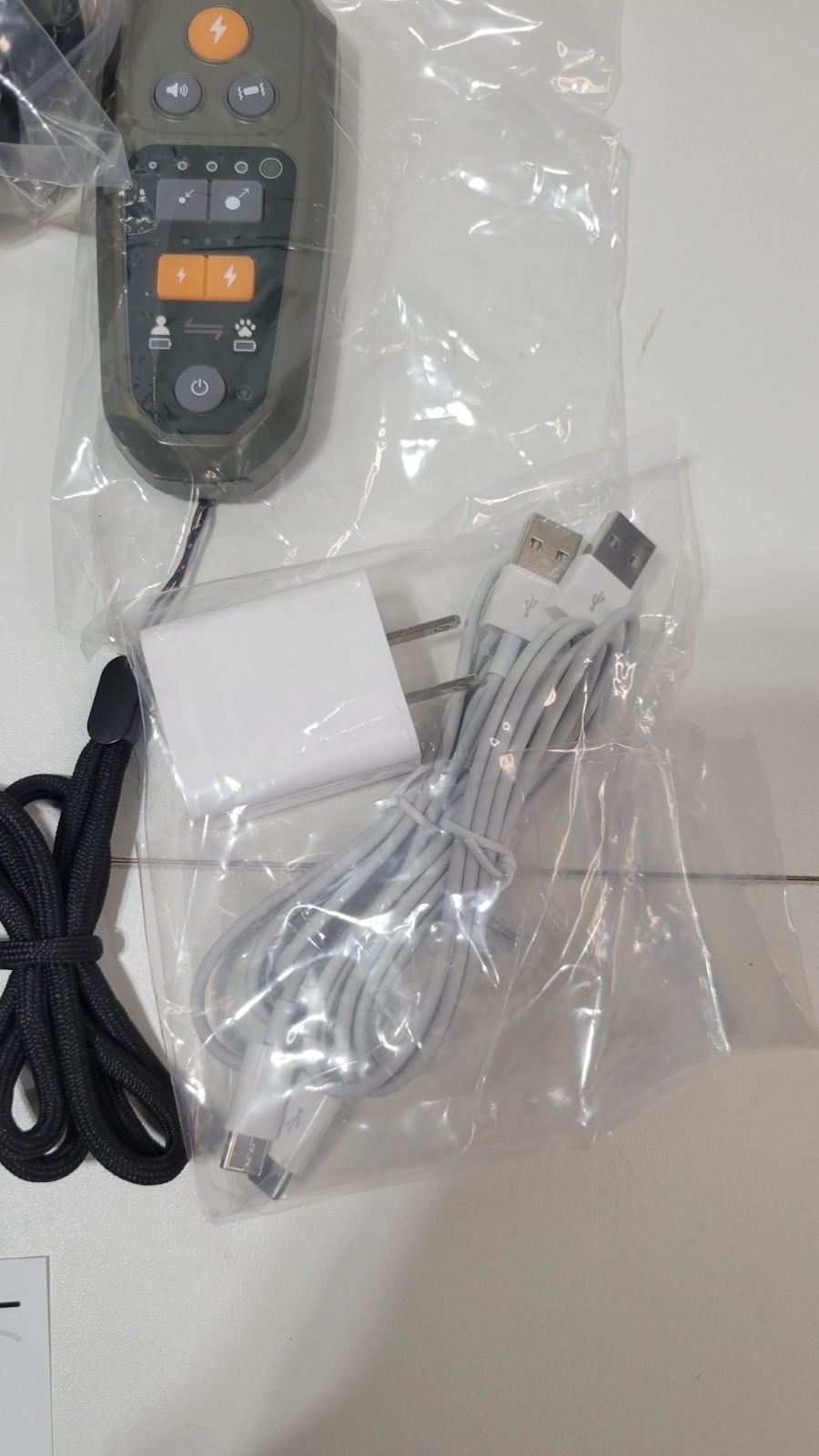 Heel Roam 350 Dog Ecollar Waterproof Heel Virtual Dog Leash near you while move