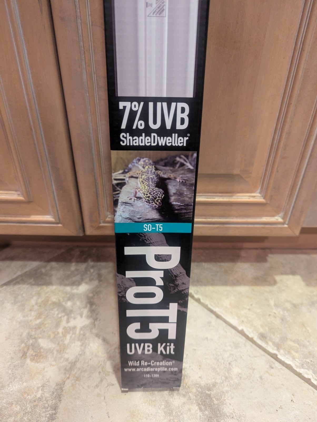 ArcadiaReptile T5 UVB Light Kit 7% ShadeDweller Lighting Pro 8W T5 UVb Bulb