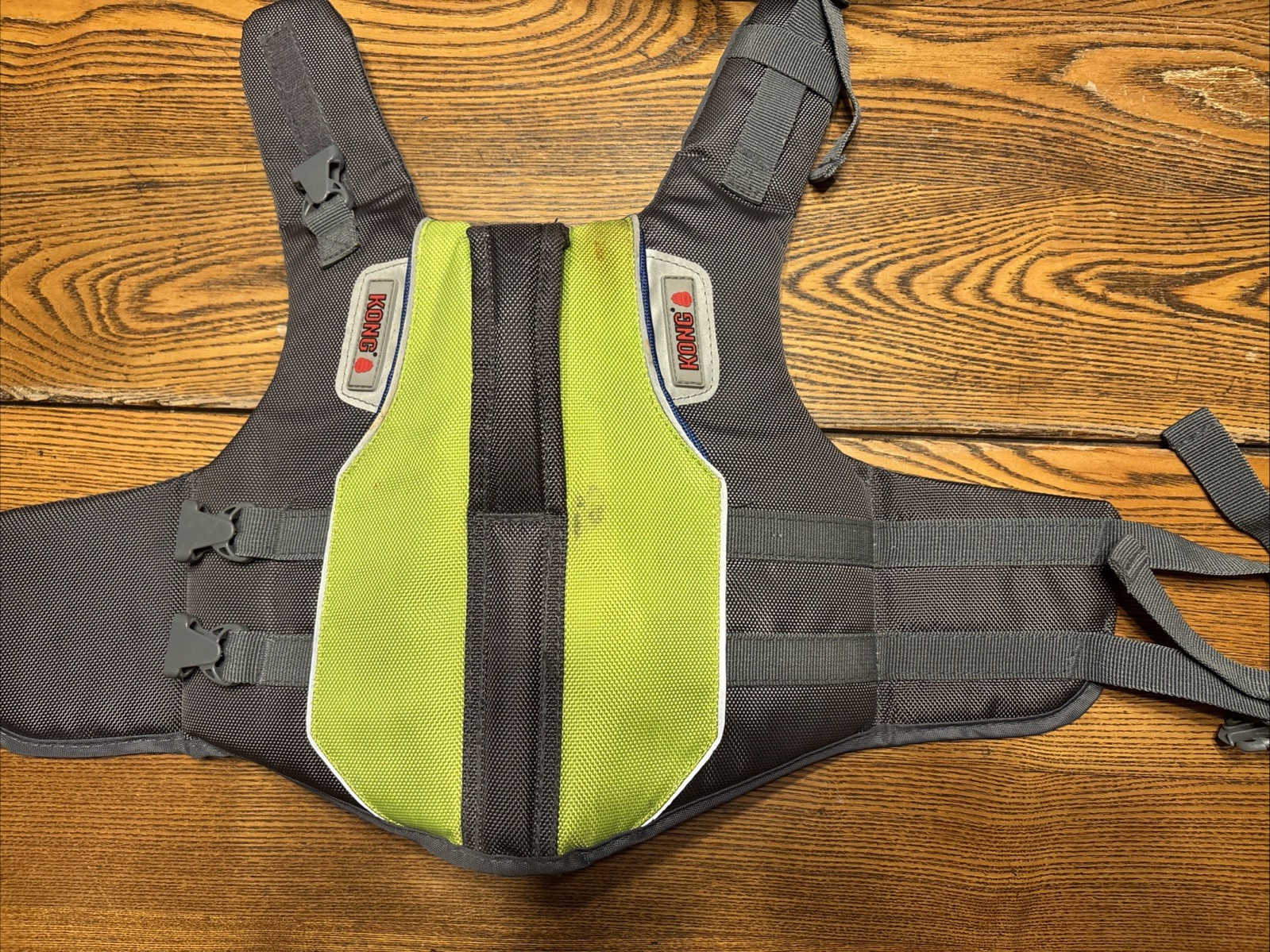 Kong Sport Aqua Pro Dog Flotation Vest Life Jacket Green Gray Size XS 11-18 lbs