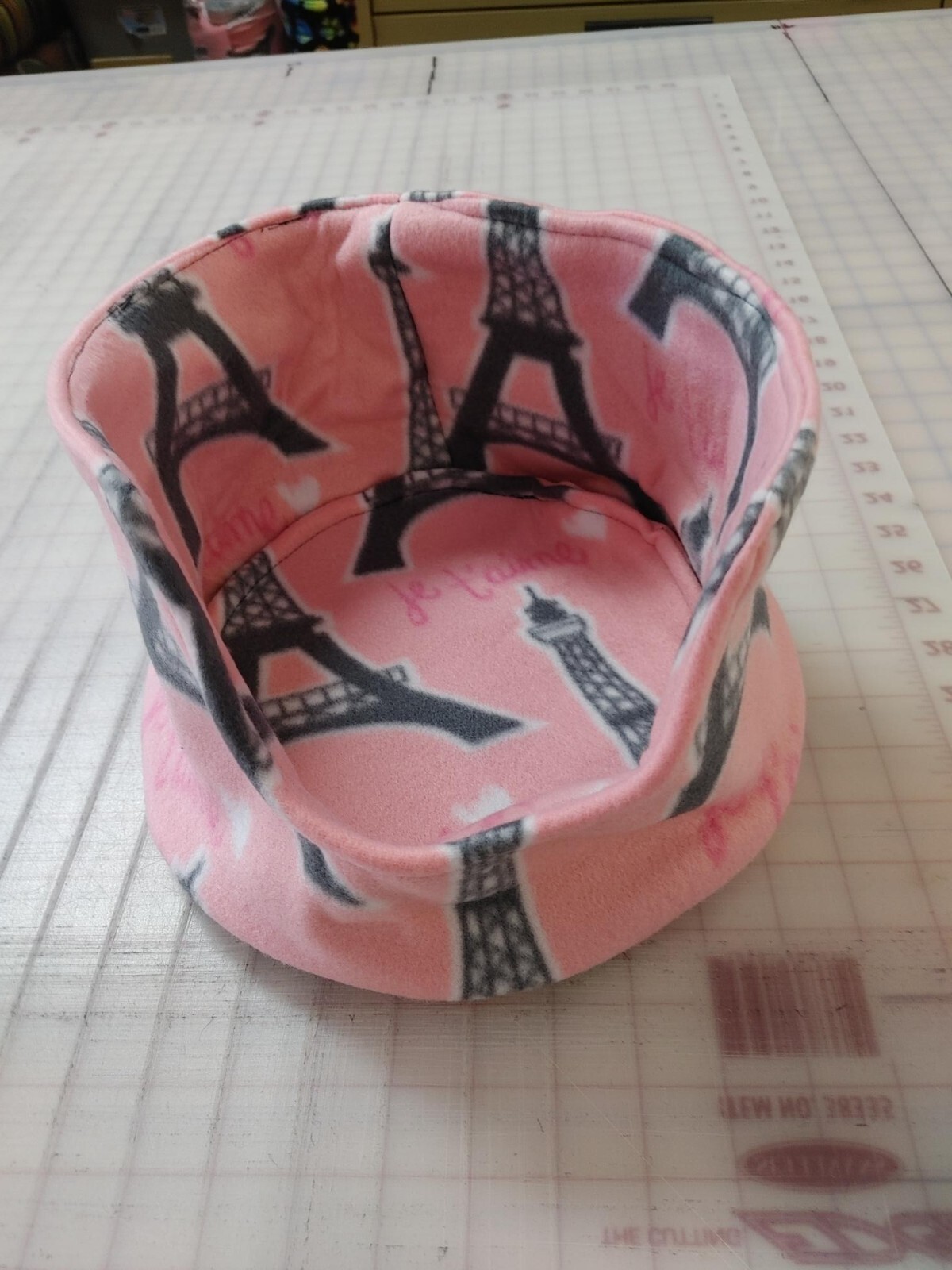 Fleece Cage Liners -Accessories, Beds, Corner Hidey, Tunnels, sacks, Eifel Tower