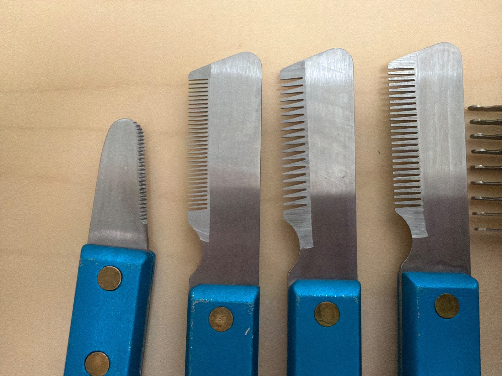 SET of 6- Master Grooming Stainless Steel Stripping Knifes For Dogs Coarse GREAT