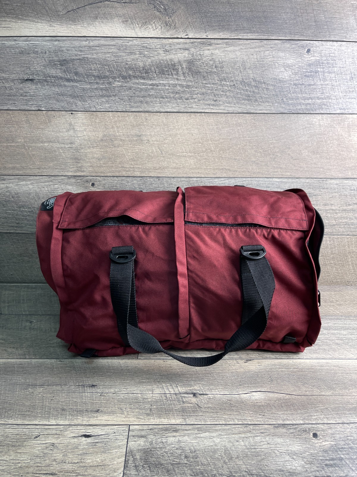 Sturdi Product Carrier Bag Burgundy Unisex Zip Outer Pocket Double Handle Travel