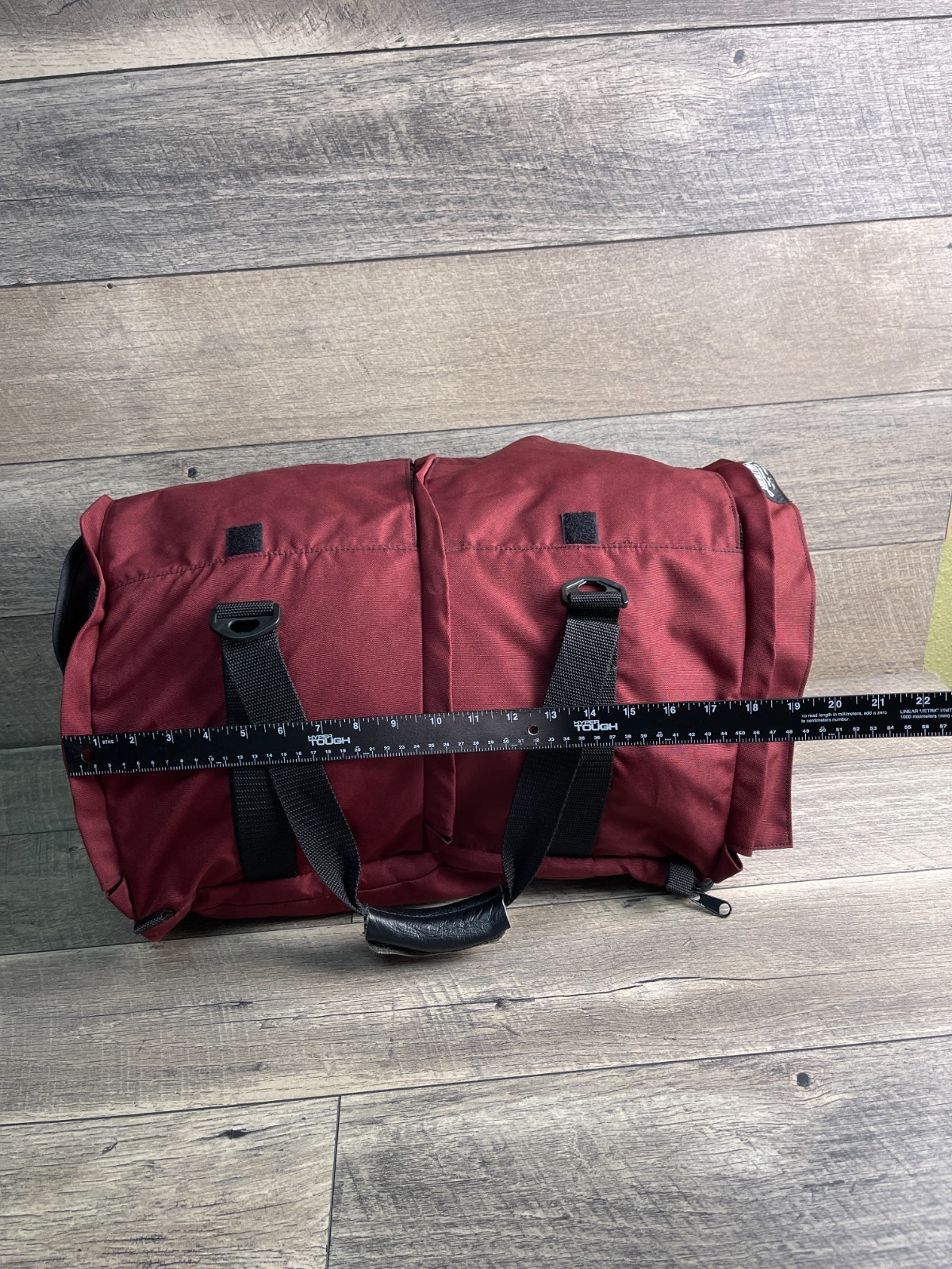 Sturdi Product Carrier Bag Burgundy Unisex Zip Outer Pocket Double Handle Travel