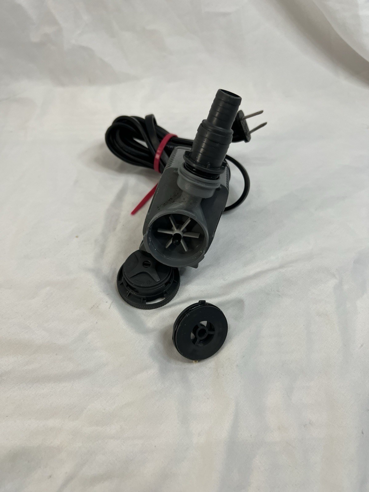 SICCE SYNCRA SILENT 1.0 MULTIFUNCTION SUBMERSIBLE WATER PUMP 251 GPH SIC104