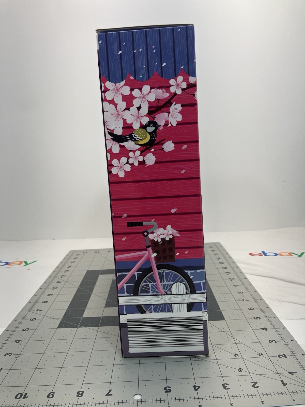 Heart To Tail Cherry blossom House, Cat Scratching Playhouse New in Unopened Box