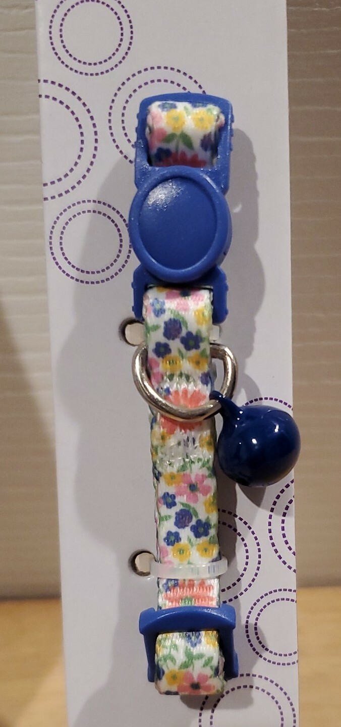 NEW – Break-away KITTEN Collar – 6 – 8″ – Adjustable with Bell – Pink or Bluish
