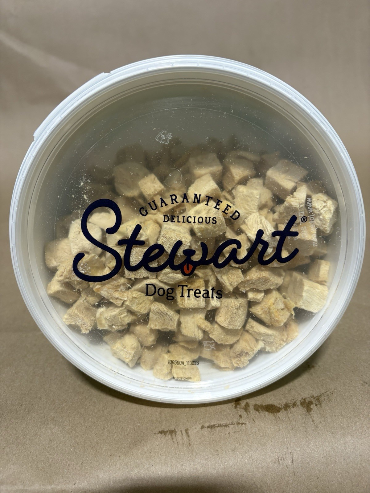 Stewart Freeze Dried Raw Chicken Breast Treats Dogs Cats 11.5 oz Tub Training
