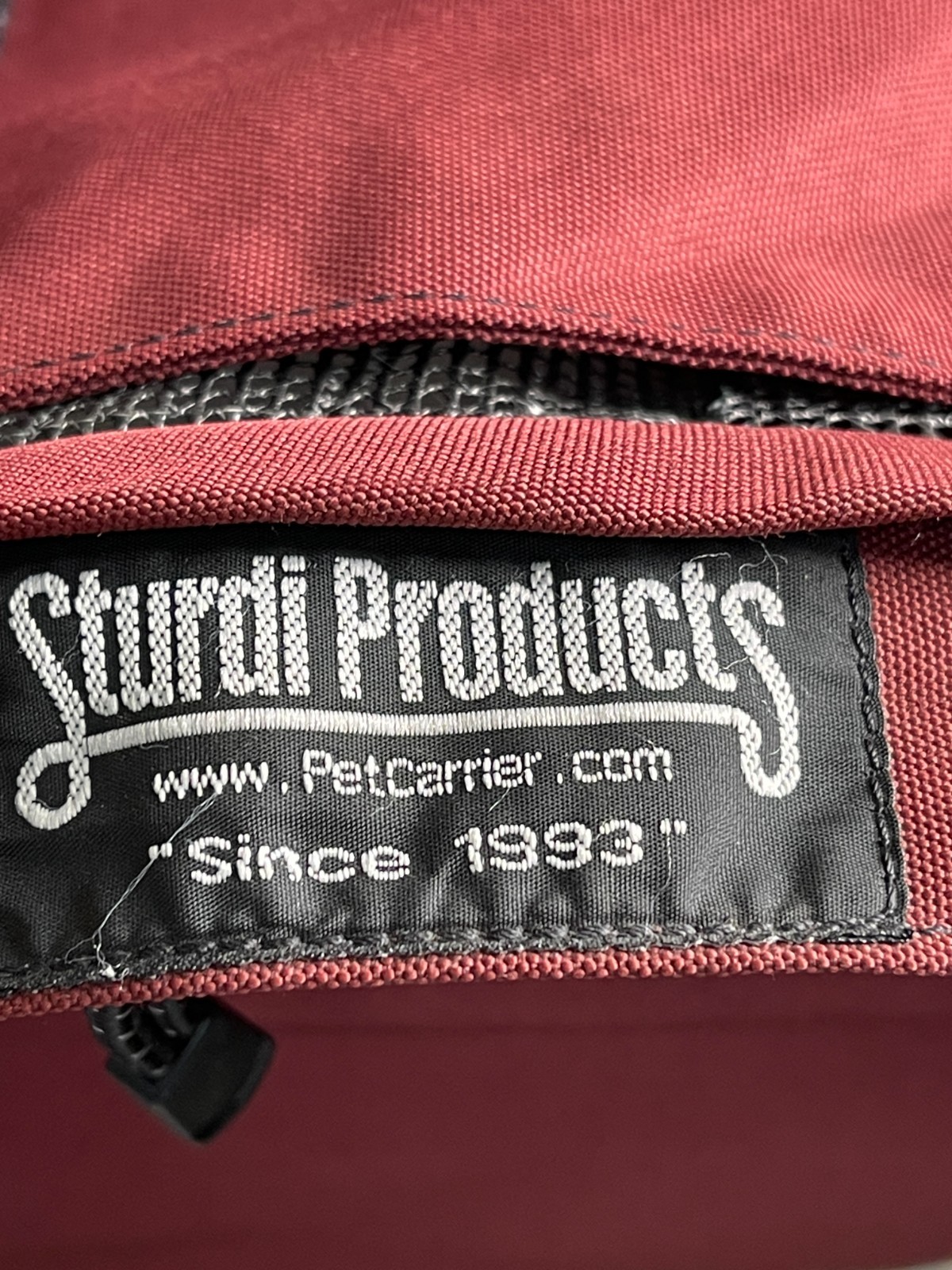 Sturdi Product Carrier Bag Burgundy Unisex Zip Outer Pocket Double Handle Travel