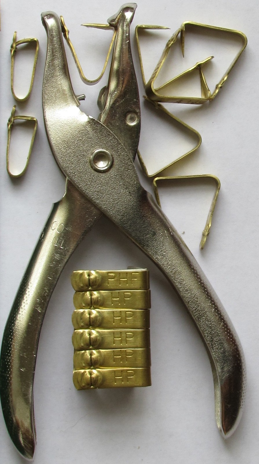 Jiffy Wing Bands 100pcs Brass NOT STAMPED Chicken Poultry Bird Wing ID Tags