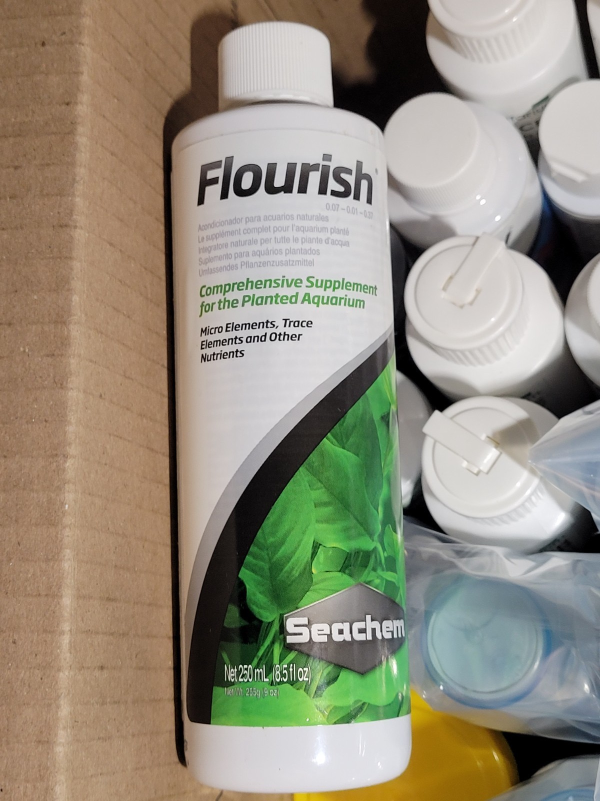 Seachem Flourish Planted Aquarium Supplement 8.5 oz (1 Pack) Exp: July 12, 2029