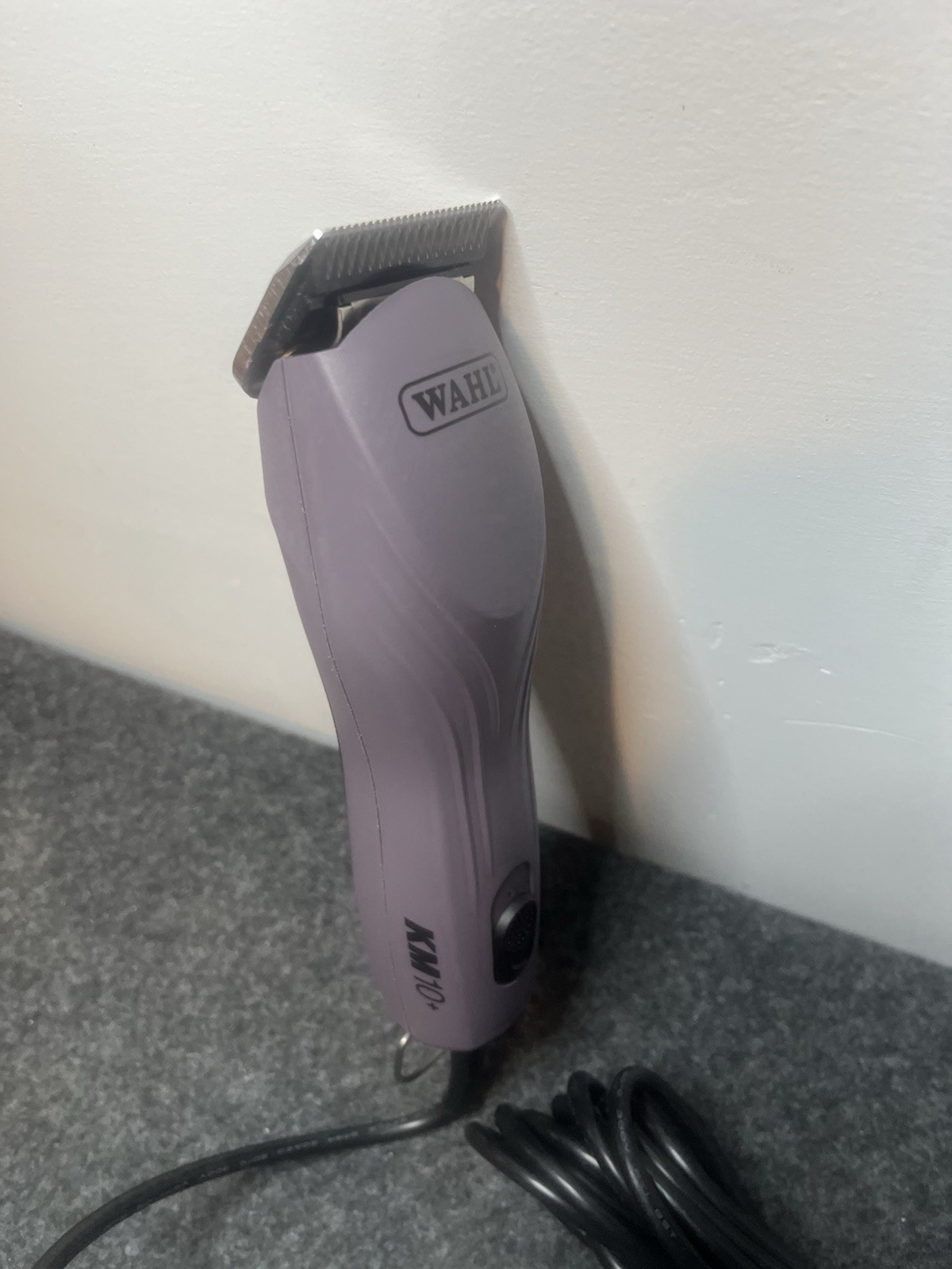 Wahl KM10+ Corded Clipper Pet Dog Grooming Open Box #10 Blade