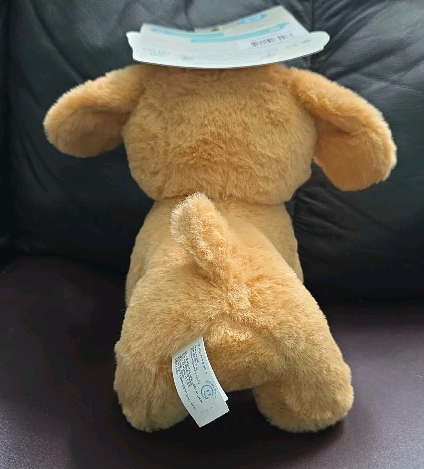 Giftable World 9″ Labrador/Retriever Dog Toy w/Squeaker Crinkle Ears, Beige, New