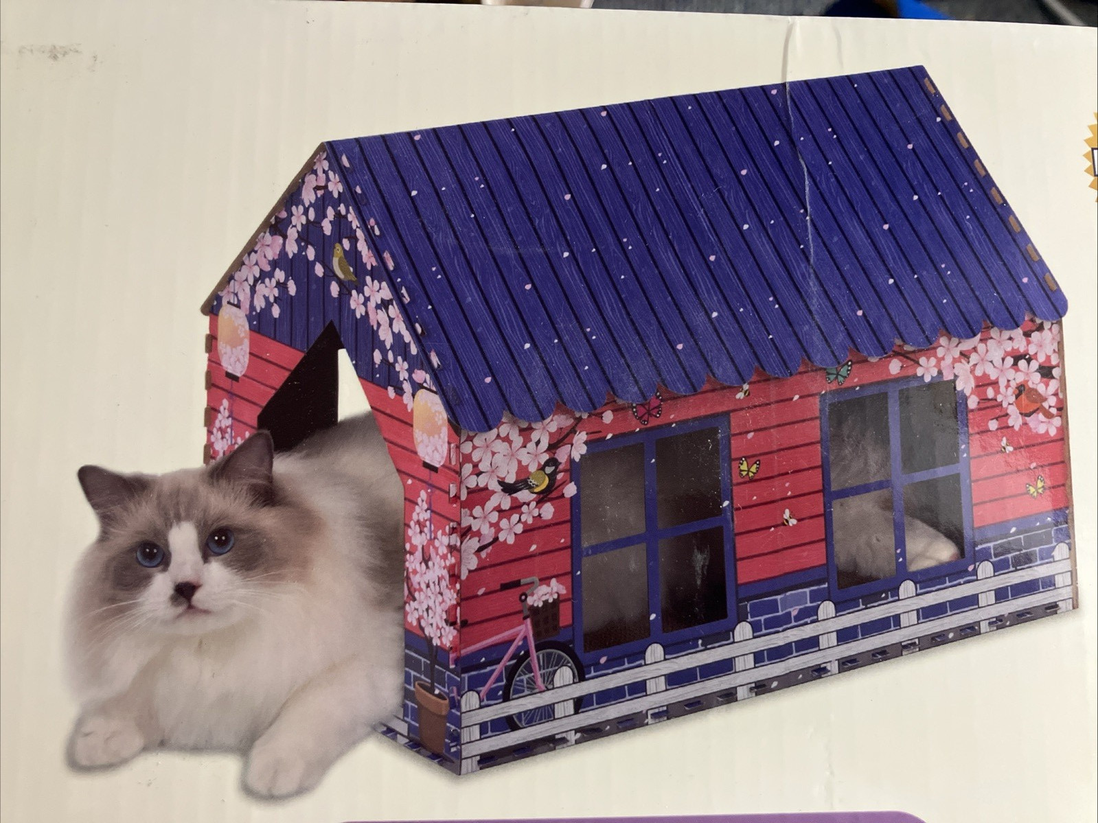 Heart To Tail Cherry blossom House, Cat Scratching Playhouse New in Unopened Box