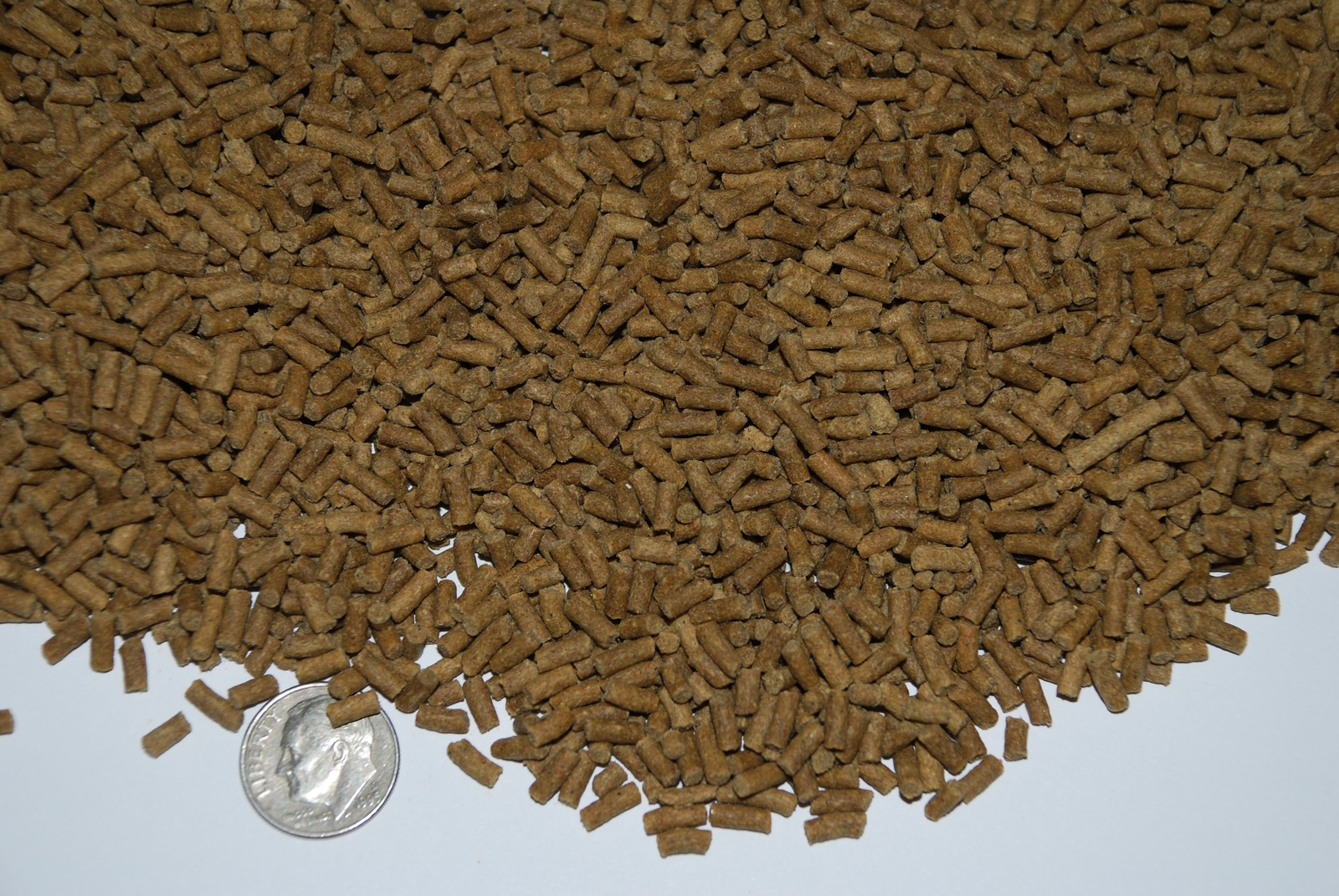 Ken’s Premium Catfish Pellets
